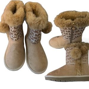 Kids Michael Kors fur boots